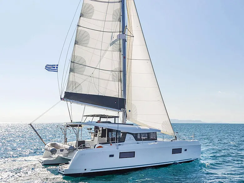 Lagoon 42