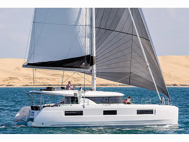 LAGOON 46 / 4 CABINS