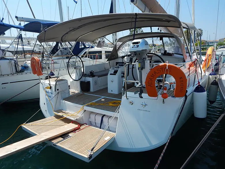 Sun Odyssey 490