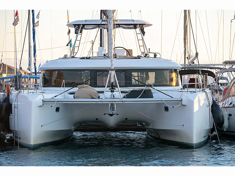 Lagoon 46