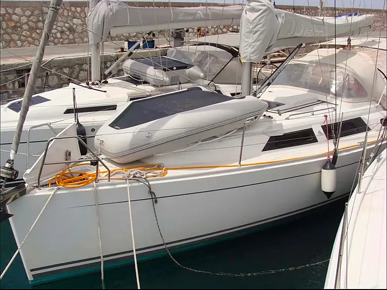 Hanse 325